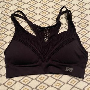 Black sports bra